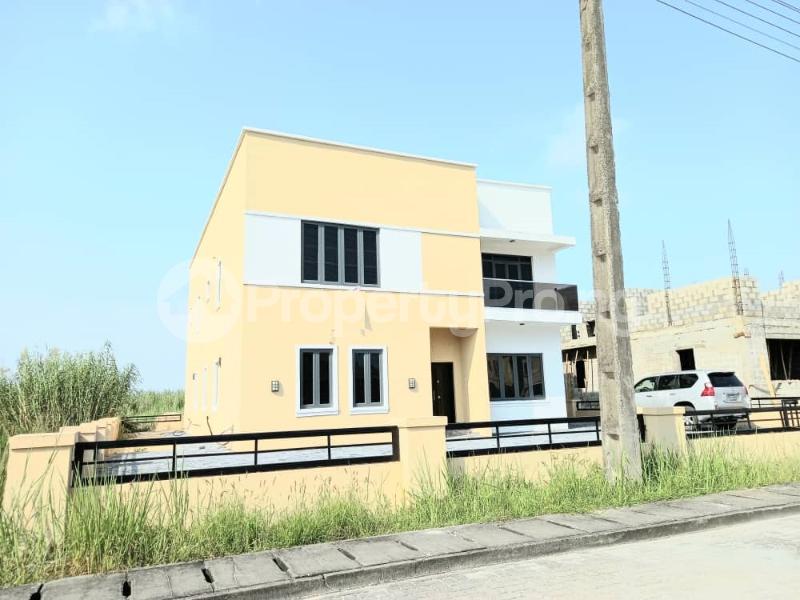 5 bedroom House for sale Northern Foreshore Estate chevron Lekki Lagos