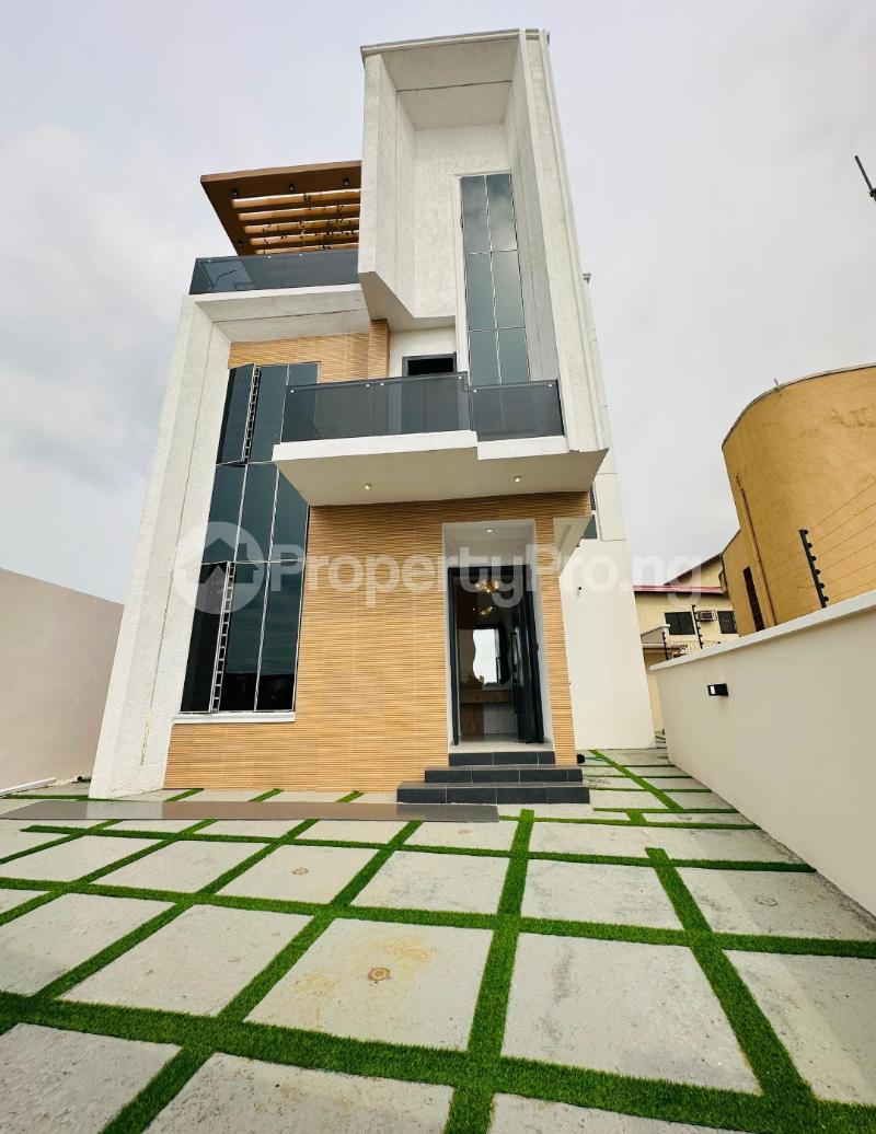 5 bedroom House for sale Omole phase 1 Ojodu Lagos