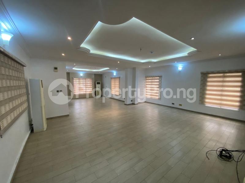 2 bedroom Flat / Apartment for rent  ONIRU Victoria Island Lagos