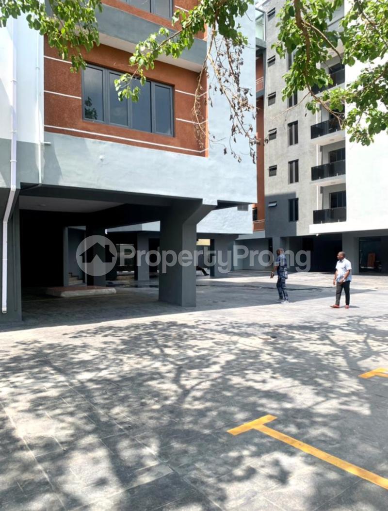 3 bedroom Flat / Apartment for sale Ikeja GRA Ikeja Lagos