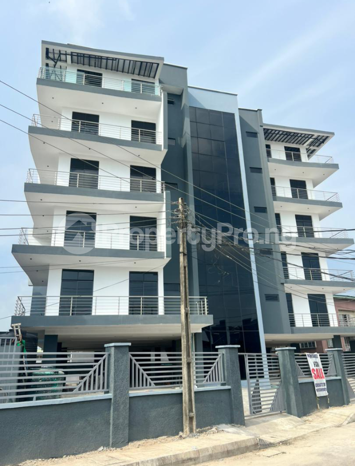 3 bedroom Flat / Apartment for sale Ikoyi Lagos
