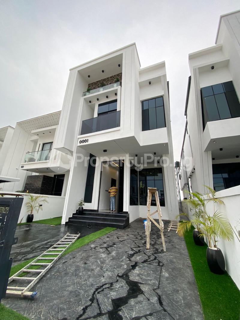 5 bedroom House for sale chevron Lekki Lagos