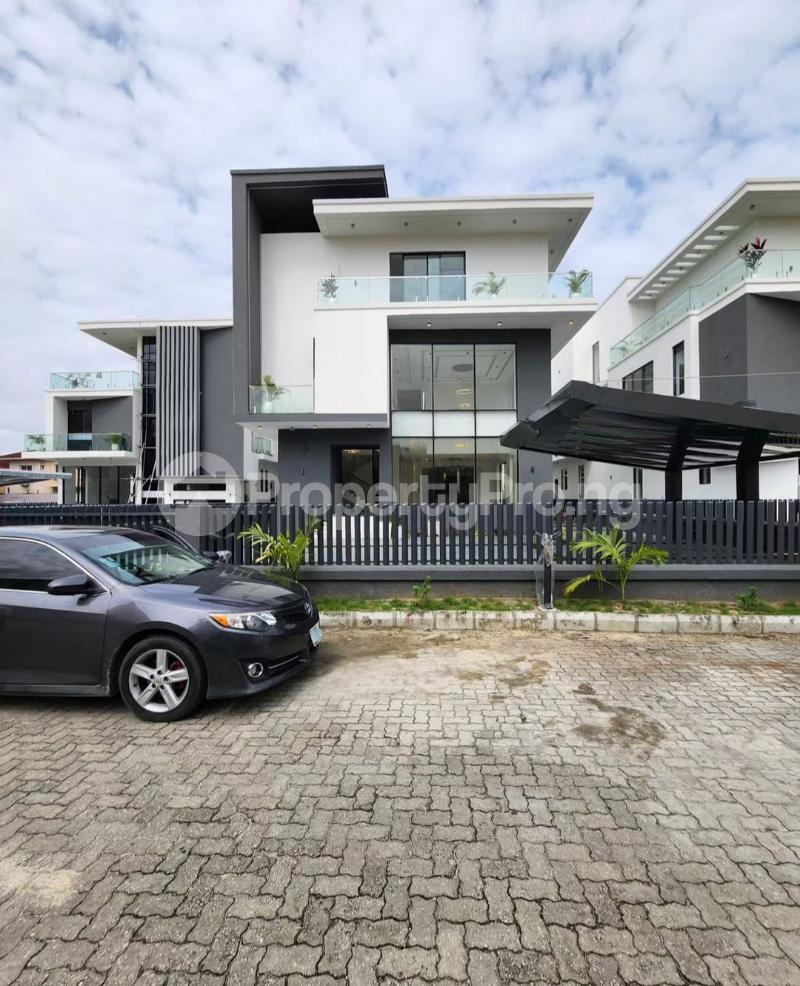 5 bedroom House for sale Osapa london Lekki Lagos