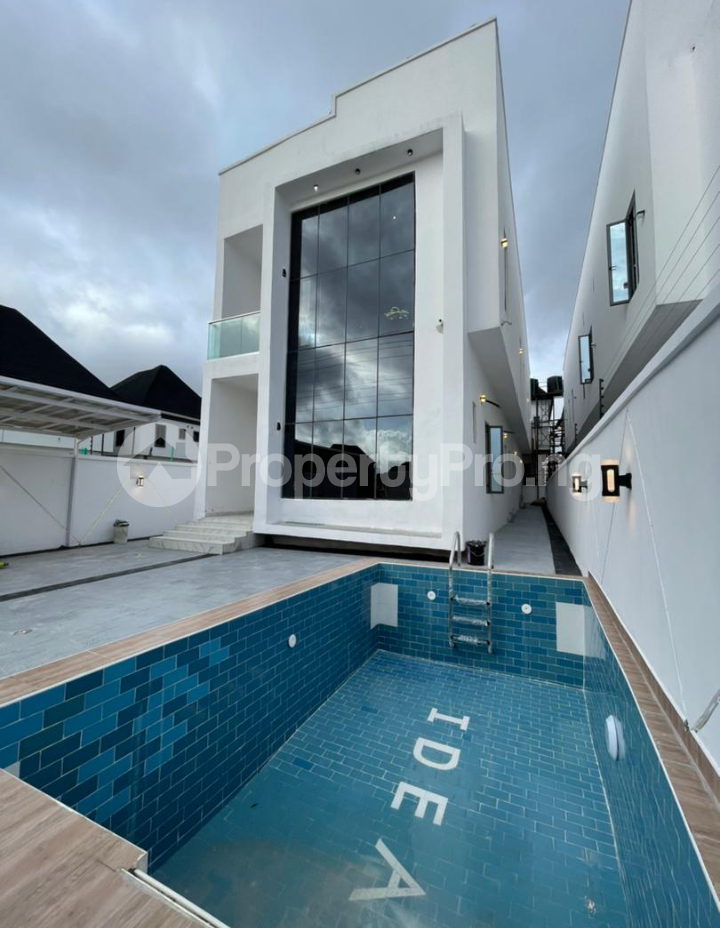 5 bedroom House for sale Orchid Road, Lekki Lagos