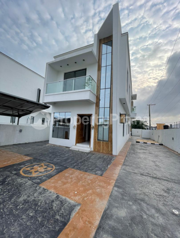 5 bedroom House for sale Ologolo Lekki Lagos