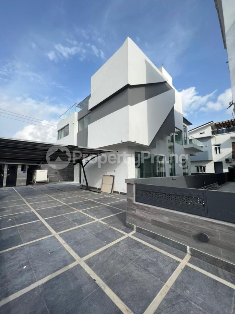 5 bedroom House for sale Osapa london Lekki Lagos