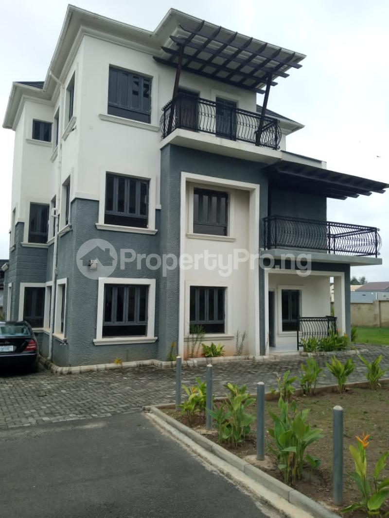 7 bedroom House for rent Apo Abuja