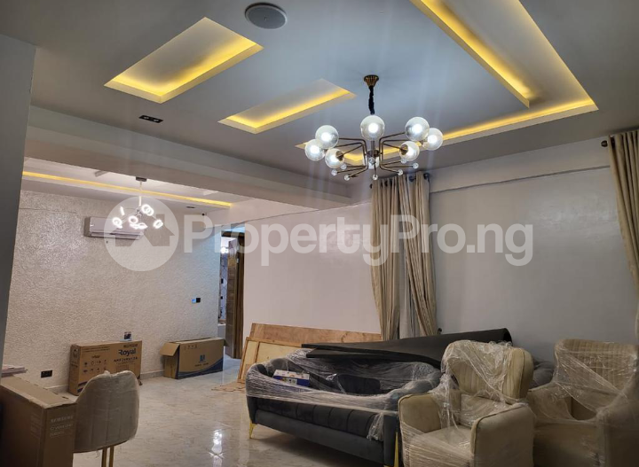 2 bedroom Flat / Apartment for sale Yabatech,gra Yaba Lagos