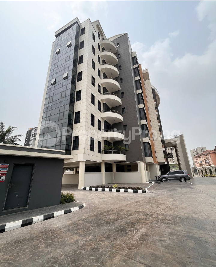 3 bedroom Flat / Apartment for sale Ikoyi Lagos