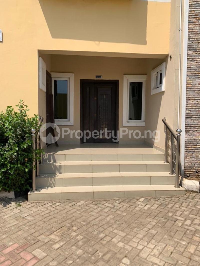 3 bedroom Flat / Apartment for rent Main Aerodrome Gra Samonda Ibadan Oyo