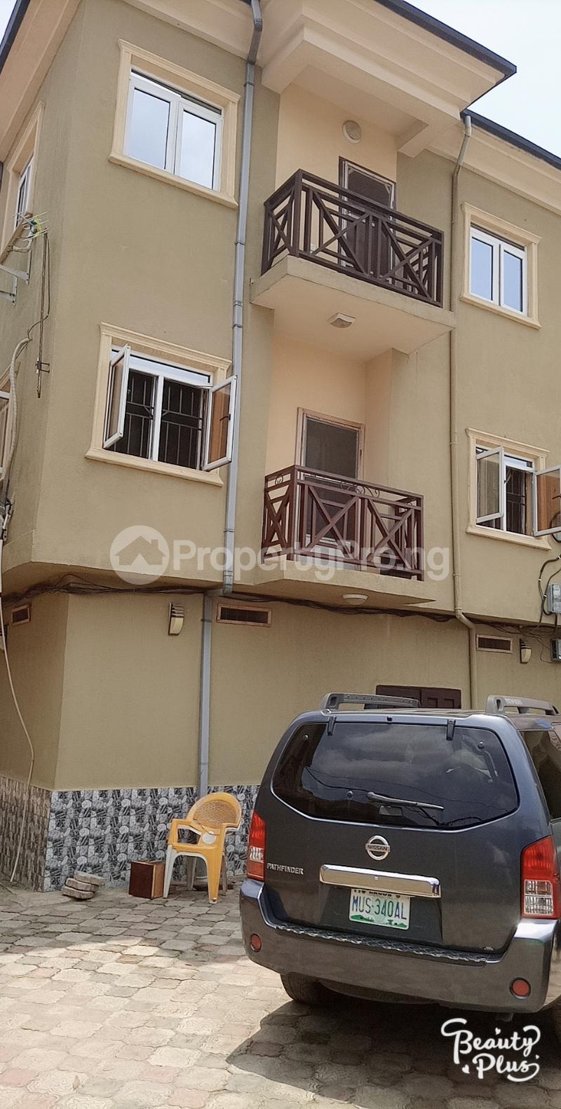 3 bedroom Flat / Apartment for rent Ajao Estate Isolo. Lagos Mainland Ajao Estate Isolo Lagos