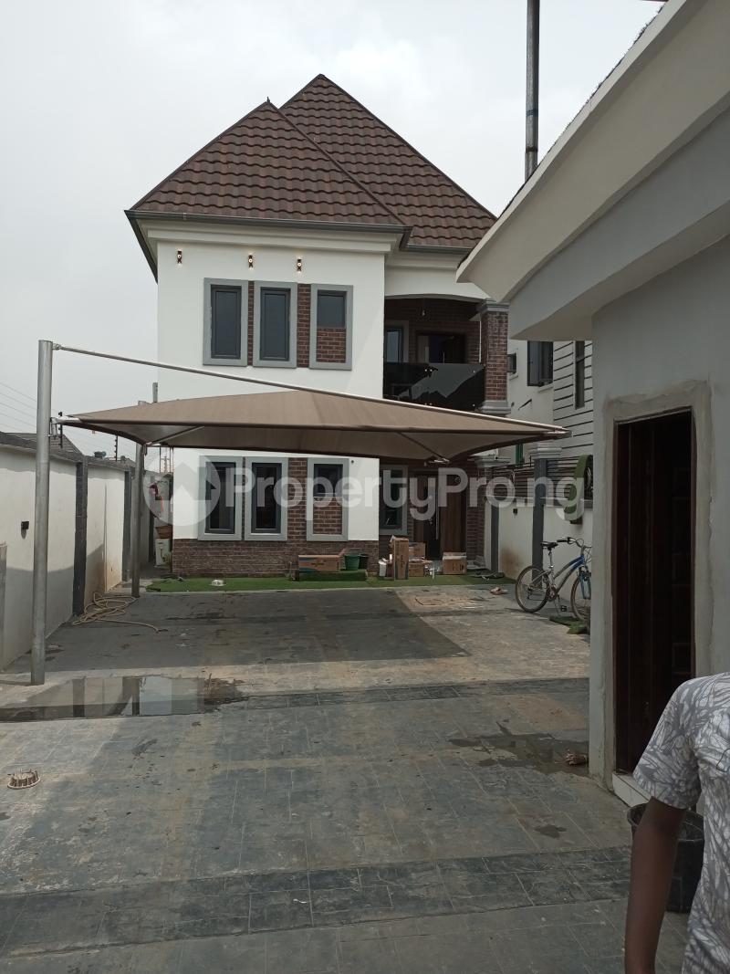 1 bedroom Flat / Apartment for rent Bucknor Estate Close To Community Bridge Ago Bucknor Isolo Lagos