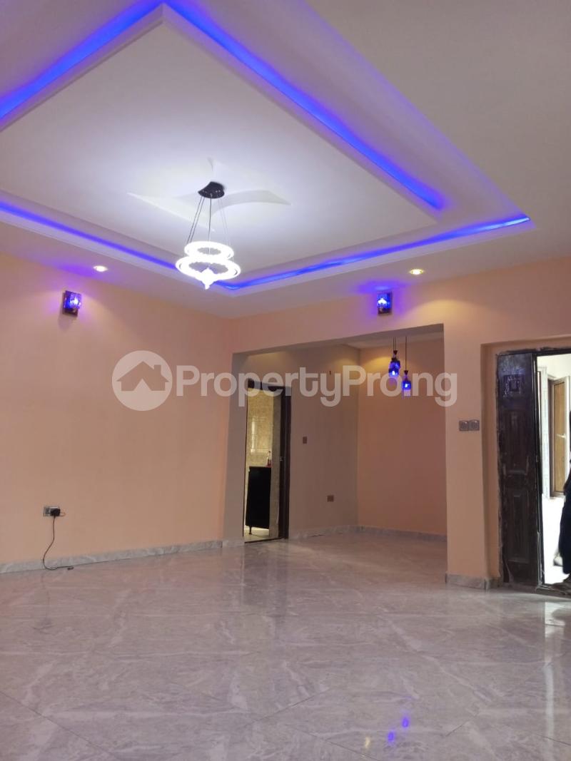 3 bedroom Flat / Apartment for rent Wuye Abuja