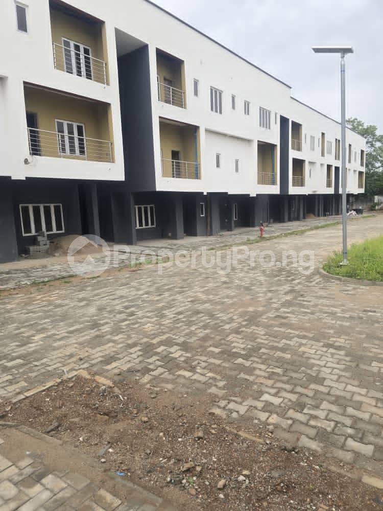 3 bedroom Flat / Apartment for sale Katampe Main Abuja