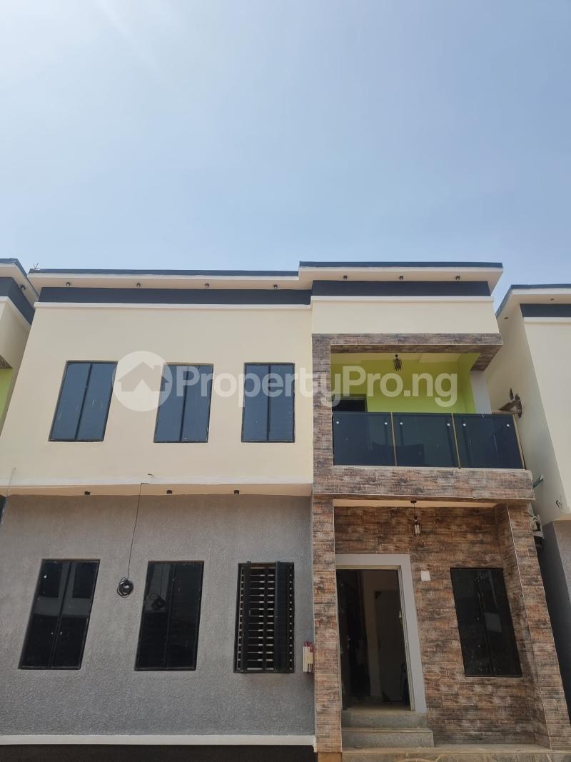 4 bedroom House for sale Opposite Dunamis Glory Dome Church Lugbe Abuja