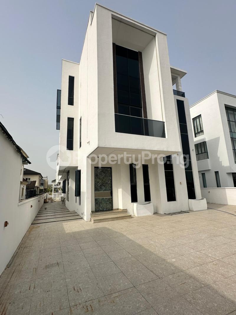 5 bedroom House for sale Osapa london Lekki Lagos