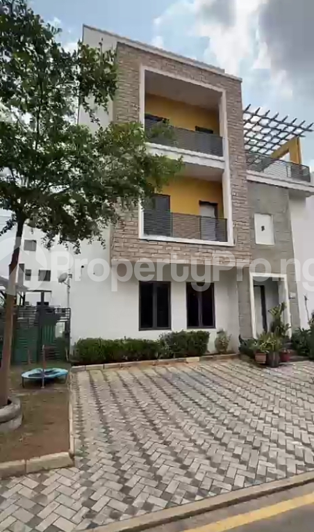 5 bedroom House for rent Wuye Wuye Abuja