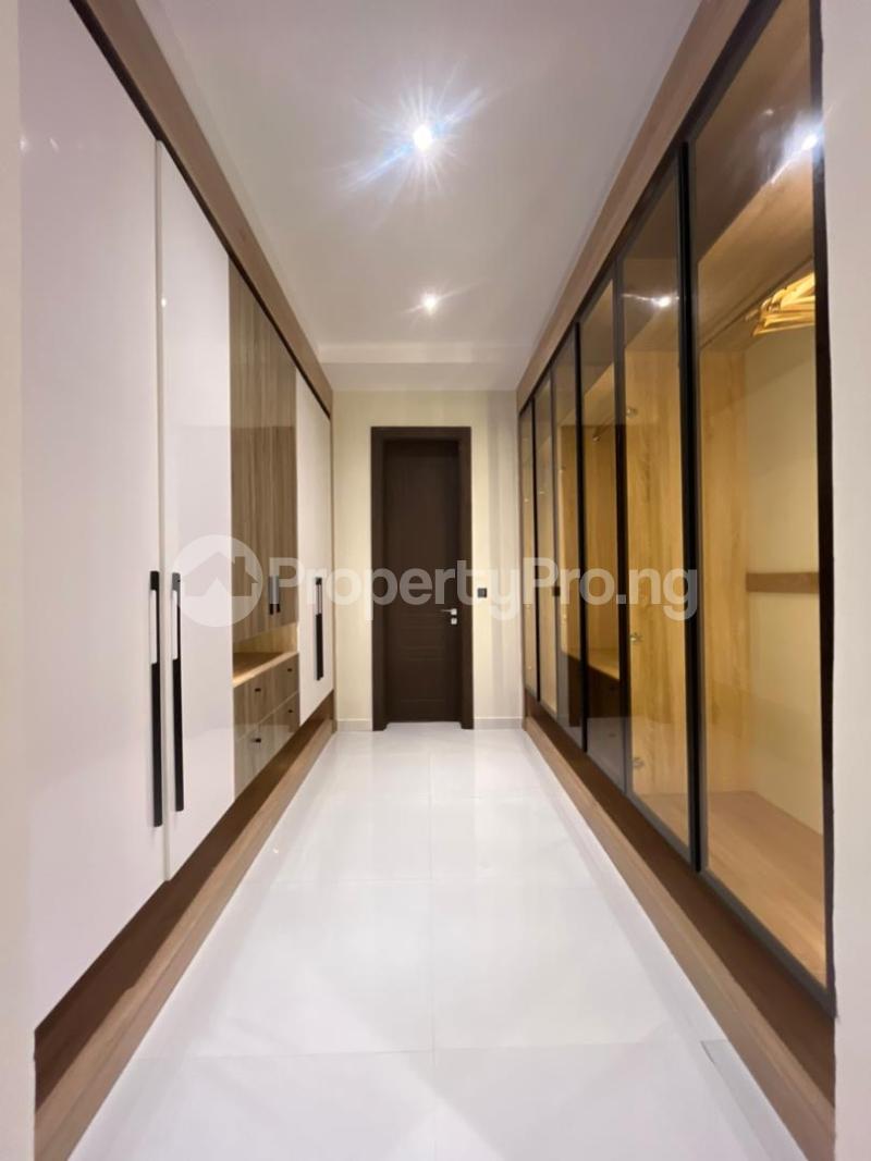 5 bedroom House for rent Lekki Lagos