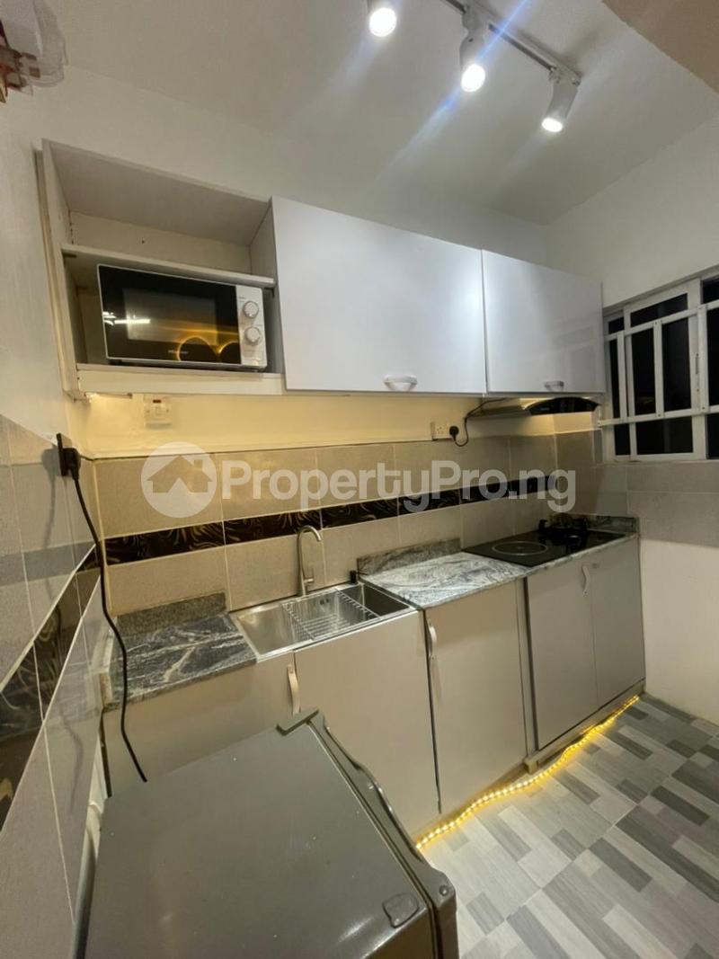 1 bedroom Flat / Apartment for shortlet In A Lovely And Calm Neighborhood At Shomolu Pedro, Shomolu Lagos Shomolu Shomolu Lagos - 0