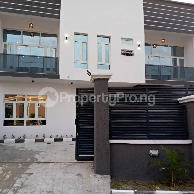 5 bedroom House for sale 0811 501 7169 Badore Ajah Lagos
