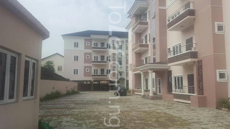 3 bedroom Flat / Apartment for sale Yaba Tech Area Sabo Yaba Lagos