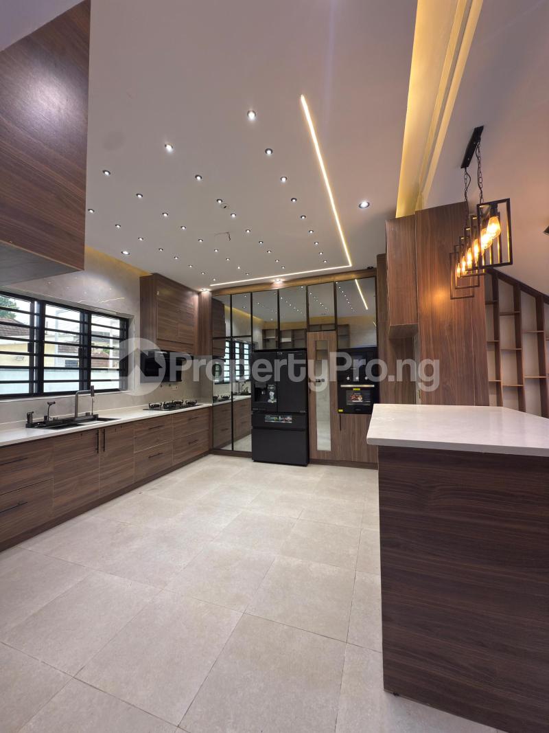 4 bedroom House for sale Onikoko Close, Agodi Gra Ibadan Oyo