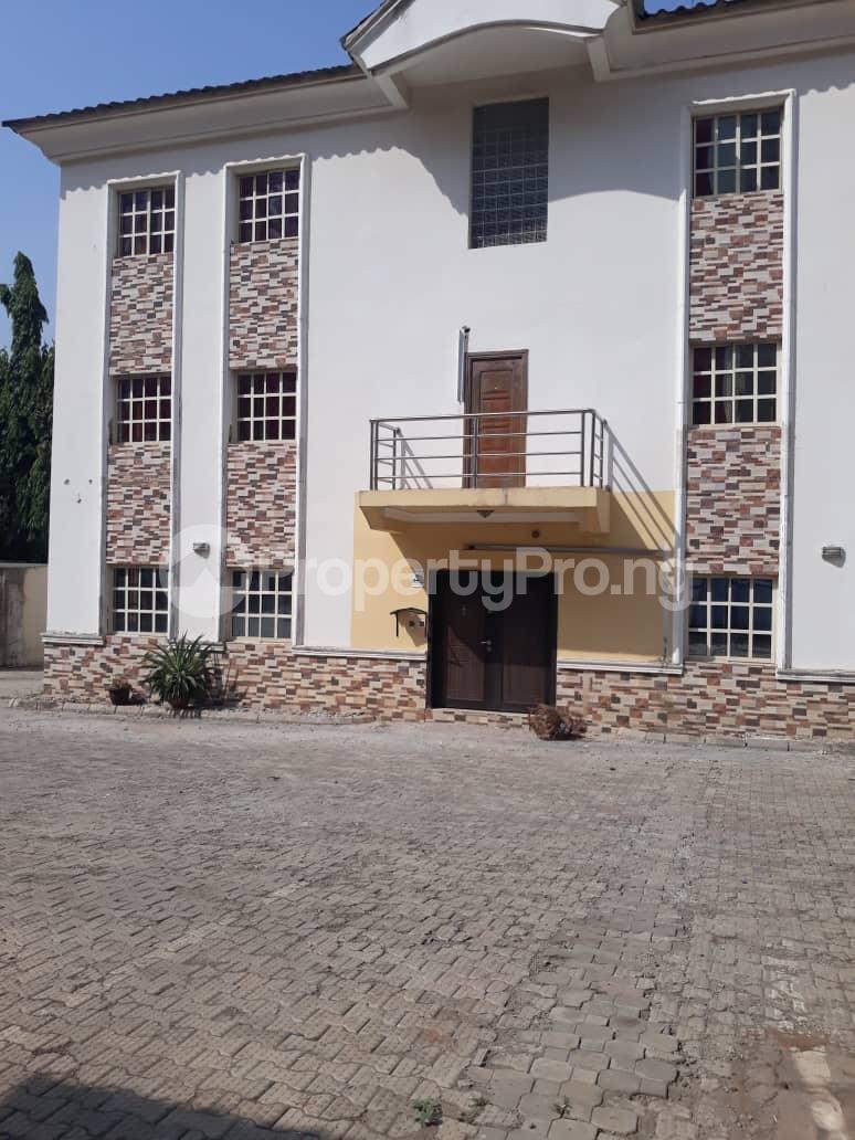 10 bedroom House for rent  Asokoro Abuja