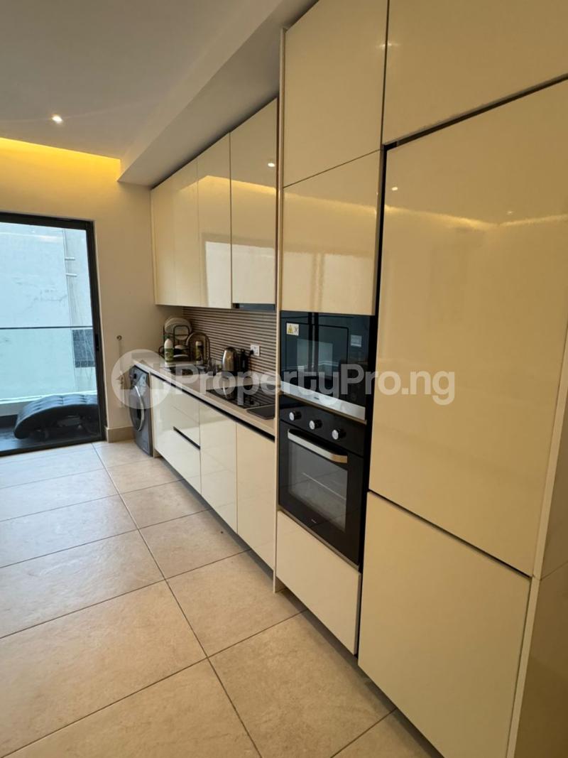 1 bedroom Flat / Apartment for rent Ahmadu Bello Way Ahmadu Bello Way Victoria Island Lagos