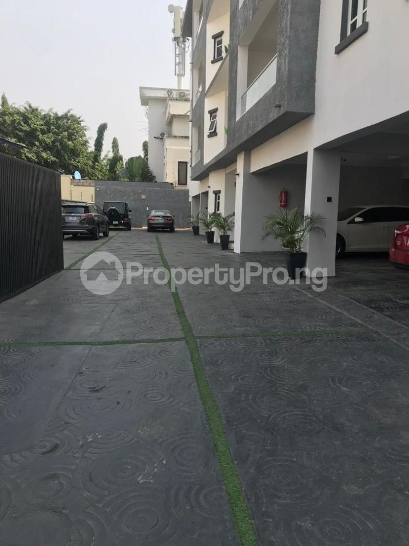 3 bedroom Flat / Apartment for rent Ikoyi Lagos