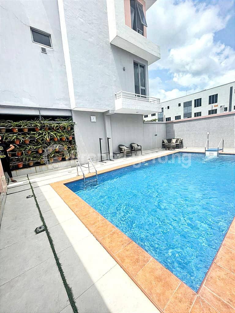 3 bedroom Flat / Apartment for sale Off Banana Island Road Ikoyi Lagos