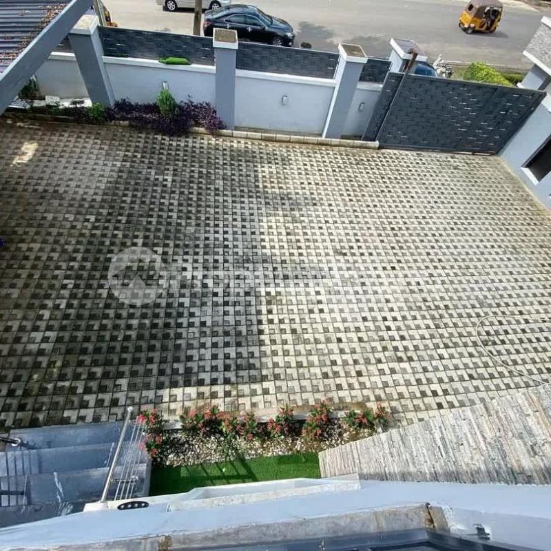 5 Bedroom House in Gwarinpa Abuja House for sale in gwarinpa House