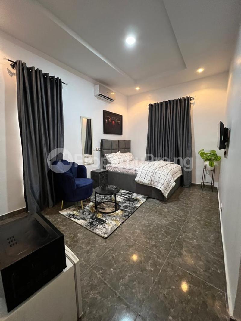 1 bedroom Flat / Apartment for rent chevron Lekki Lagos