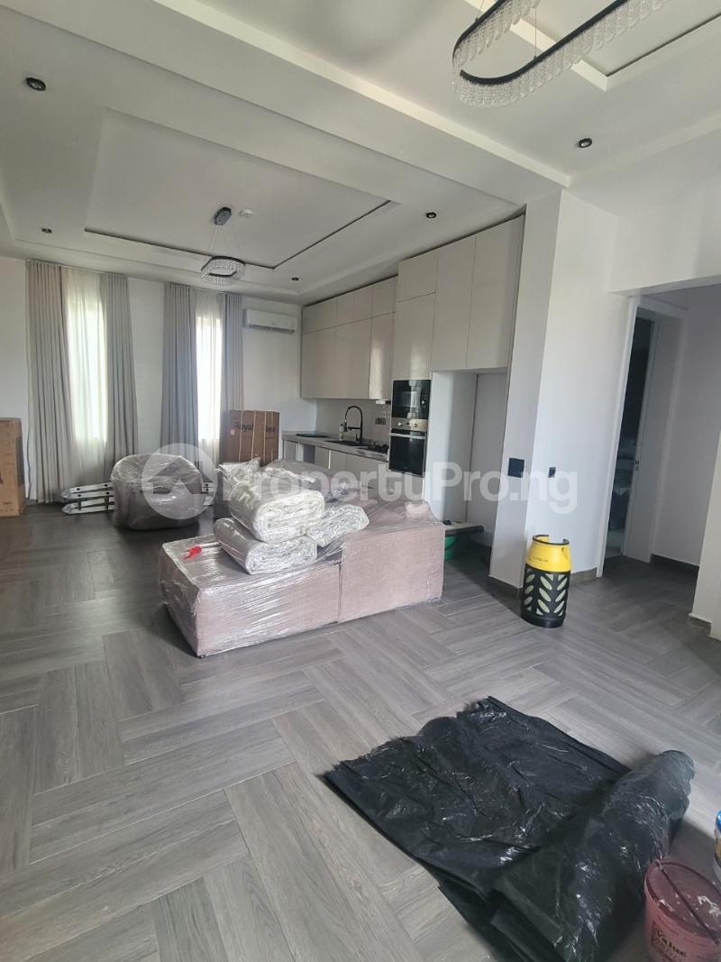 1 bedroom House for rent Admiralty Road Lekki Lagos
