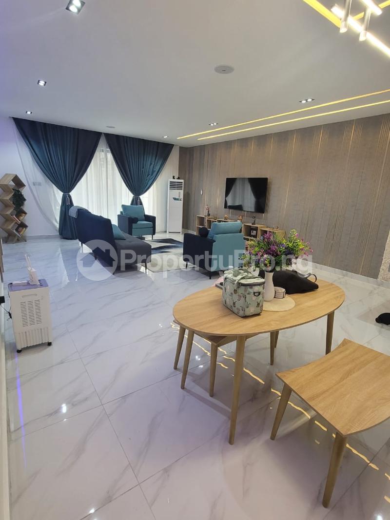 2 bedroom House for rent Lekki Phase 1 Lekki Lagos