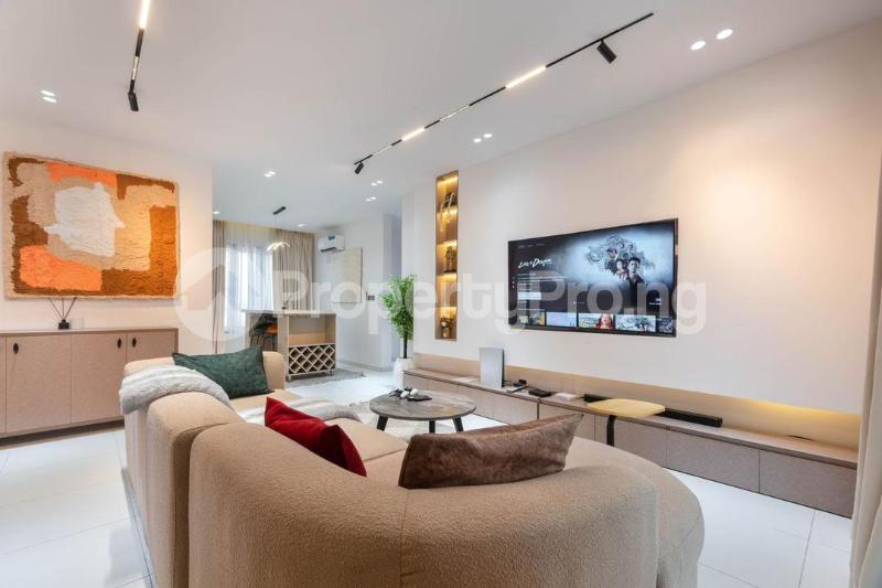 2 bedroom House for shortlet Ikate Lekki Lagos