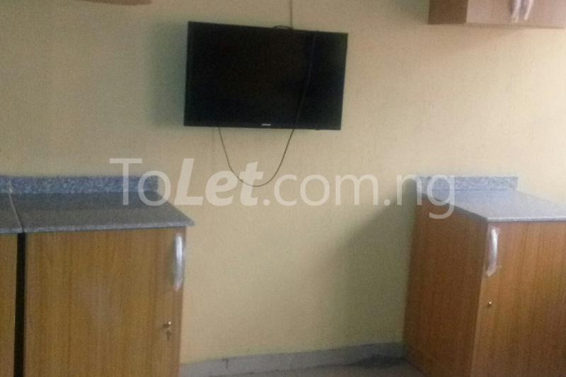 1 bedroom Flat / Apartment for rent Oke Afa. Lagos Mainland Oke-Afa Isolo Lagos