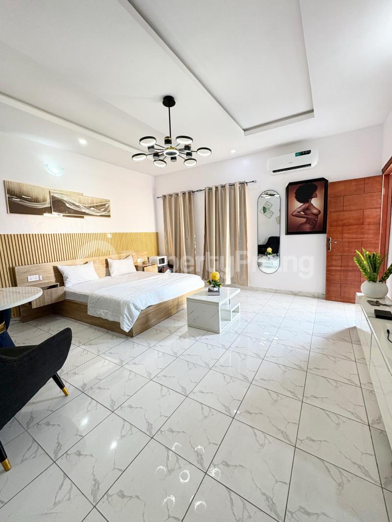 1 bedroom Flat / Apartment for rent Ologolo Lekki Lagos