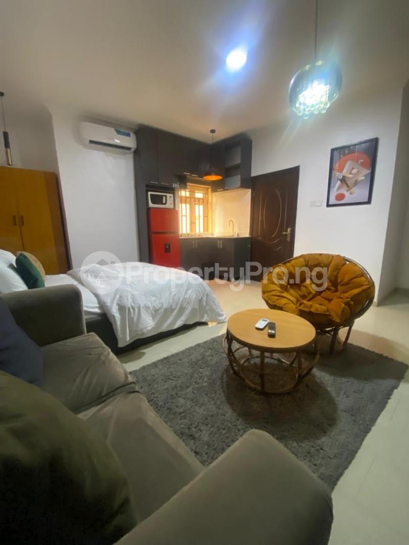 1 bedroom Flat / Apartment for rent Off Admiralty Lekki Phase 1 Lekki Lagos