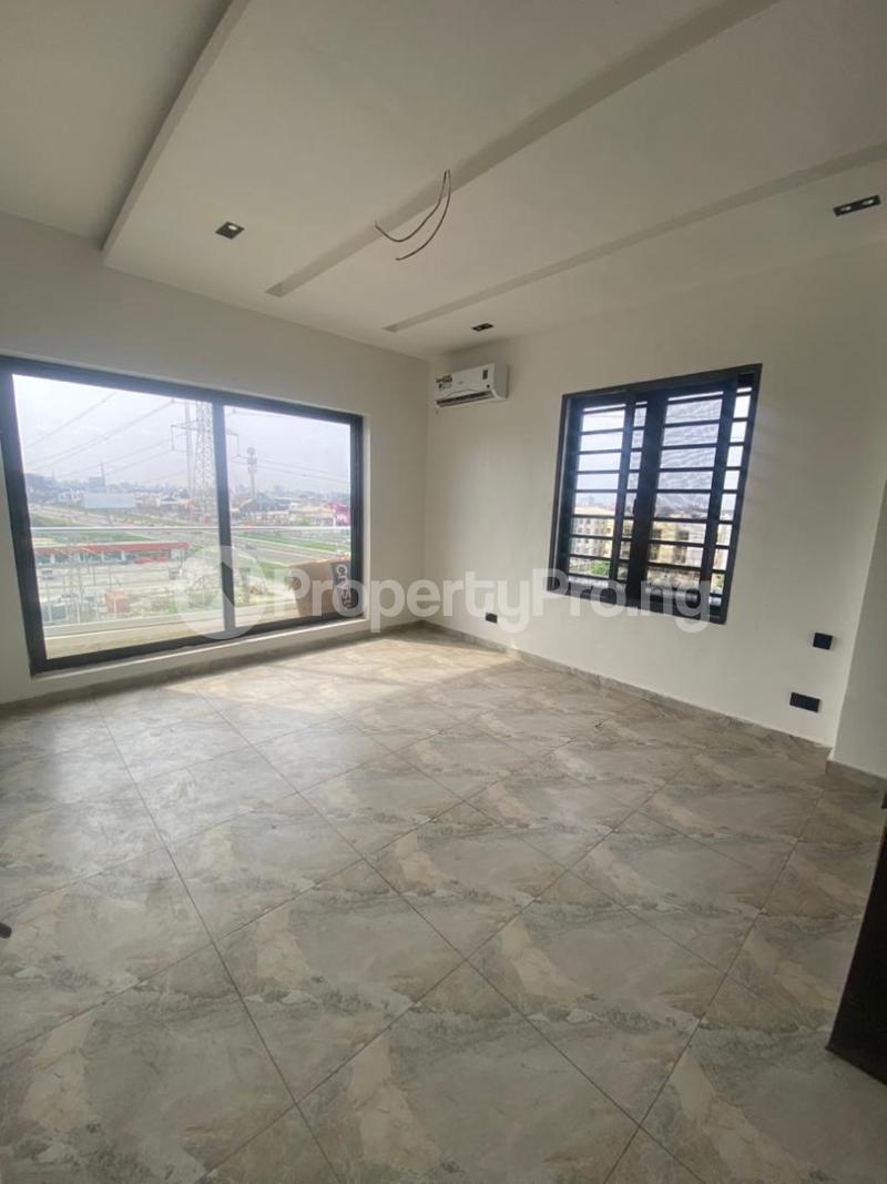 3 bedroom Flat / Apartment for rent Ikate Lekki Lagos