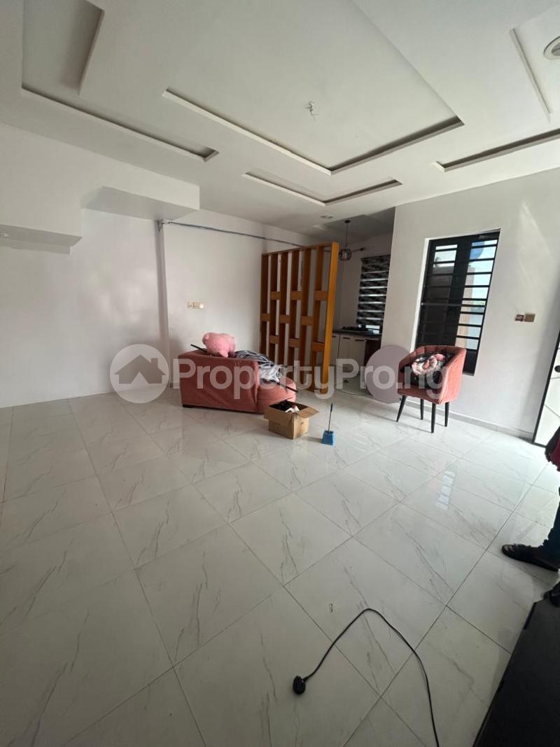 1 bedroom Flat / Apartment for rent Van Daniel Estate orchid Lekki Lagos