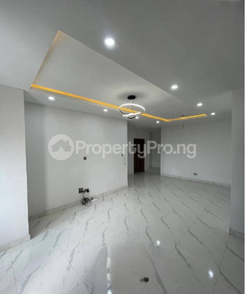 4 bedroom House for rent Shoprite Road Osapa london Lekki Lagos