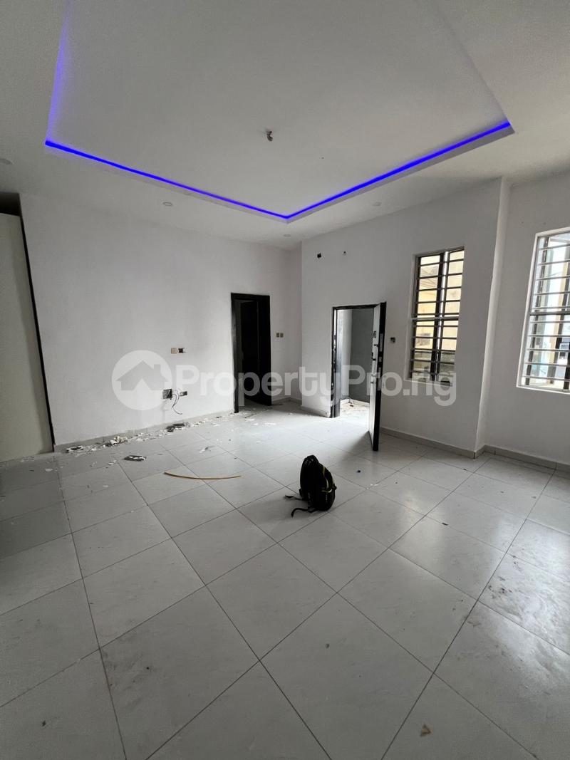 1 bedroom Flat / Apartment for rent orchid Lekki Lagos