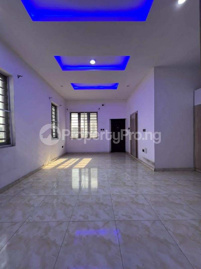 1 bedroom Flat / Apartment for rent orchid Lekki Lagos