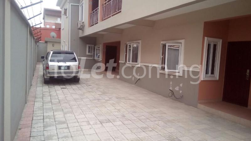 1 bedroom Flat / Apartment for rent Ozone Cinema Sabo Yaba Lagos