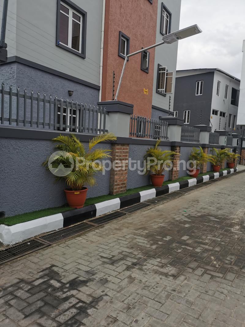 1 bedroom Flat / Apartment for rent Ado Road Off Lekki-Epe Expressway Ajah Lagos