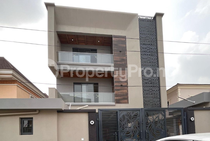 1 bedroom Flat / Apartment for sale Off Admiralty Road, Lekki Phase 1 Lekki Lagos