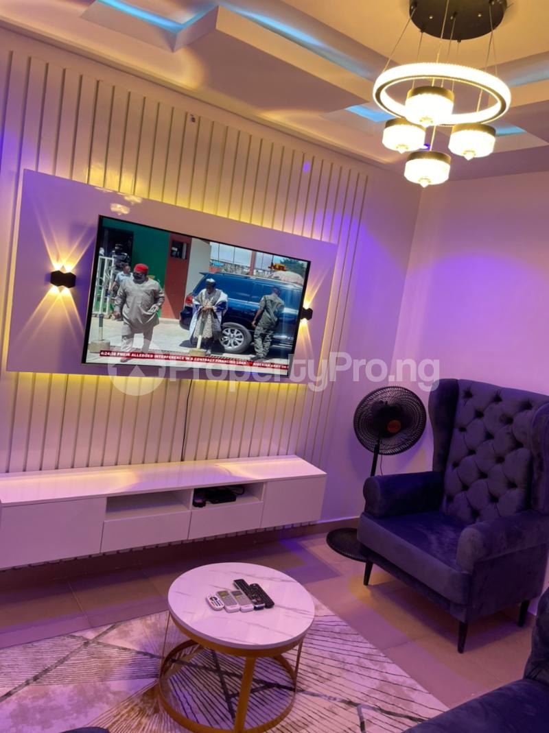 1 bedroom Flat / Apartment for shortlet Alagomeji Yaba Lagos