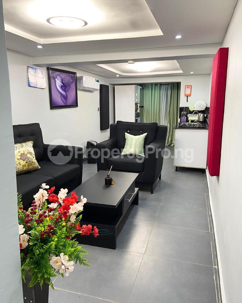 1 bedroom Flat / Apartment for shortlet Shonibare Estate Maryland Ikeja Lagos