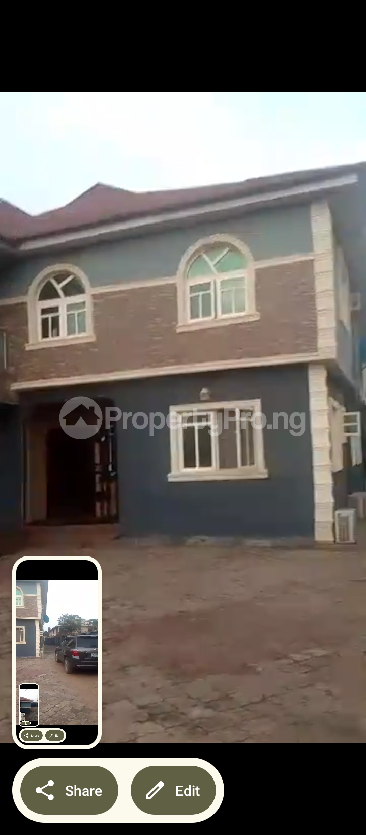 House for sale In An Estate Radio At Radio Busstop Erunwen Ikorodu Lagos