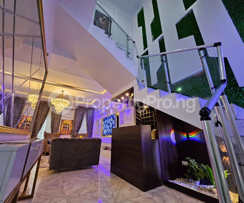 4 bedroom House for shortlet Ikota Villa Lekki Lagos